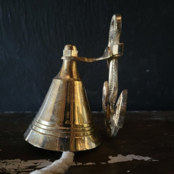 Small Vintage Metal Brass Anchor Hanging Dinner Bell, Brass Bell, Nautical Decor - Picture 3 of 6